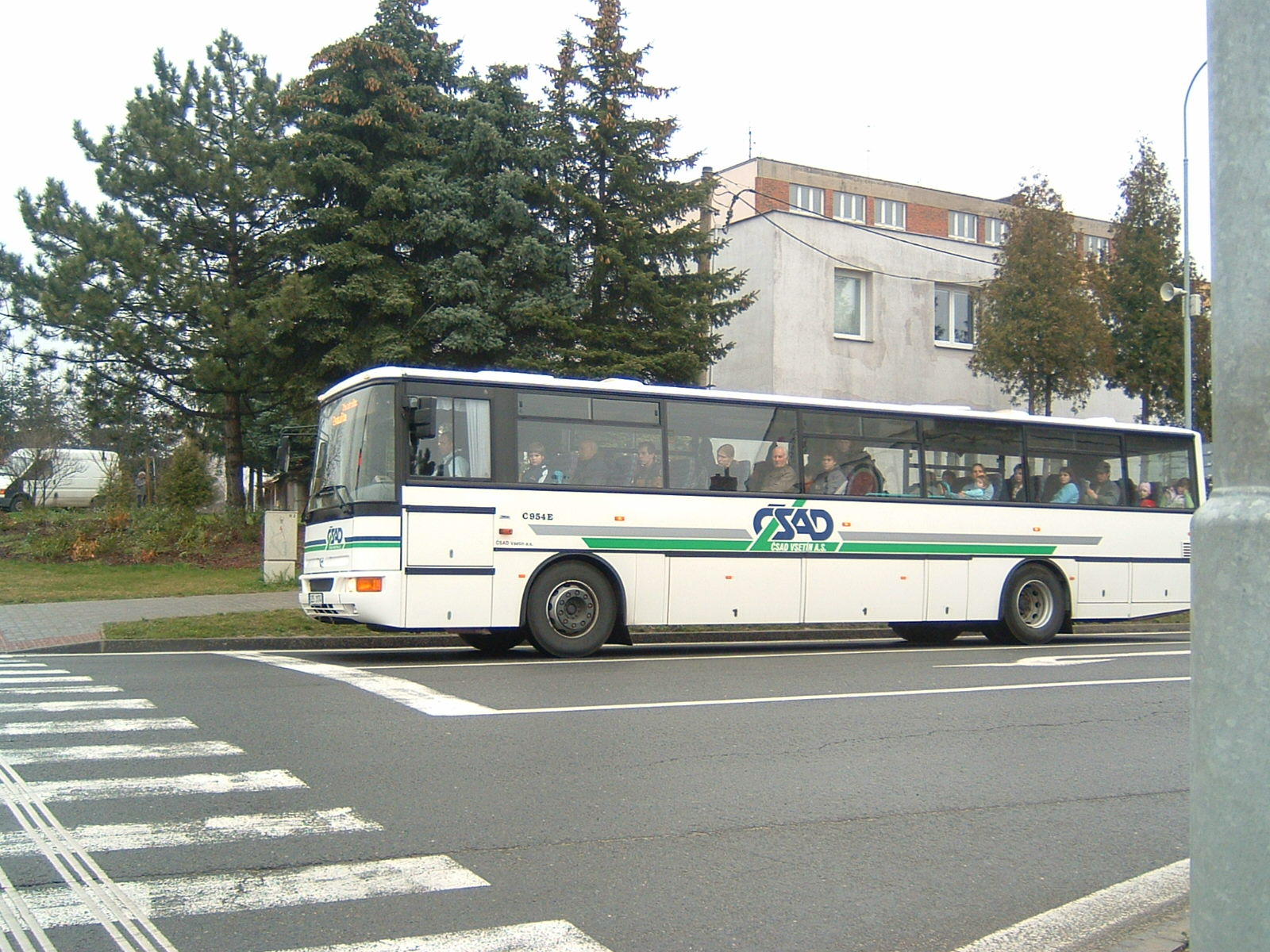 C954E ČSAD Vsetín-Nadjezd 03.2007.jpg